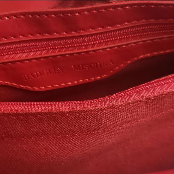 Badgley Mischka Studs Embossed Red Crossbody Shoulder Embossed Bag NWT - Picture 11 of 12